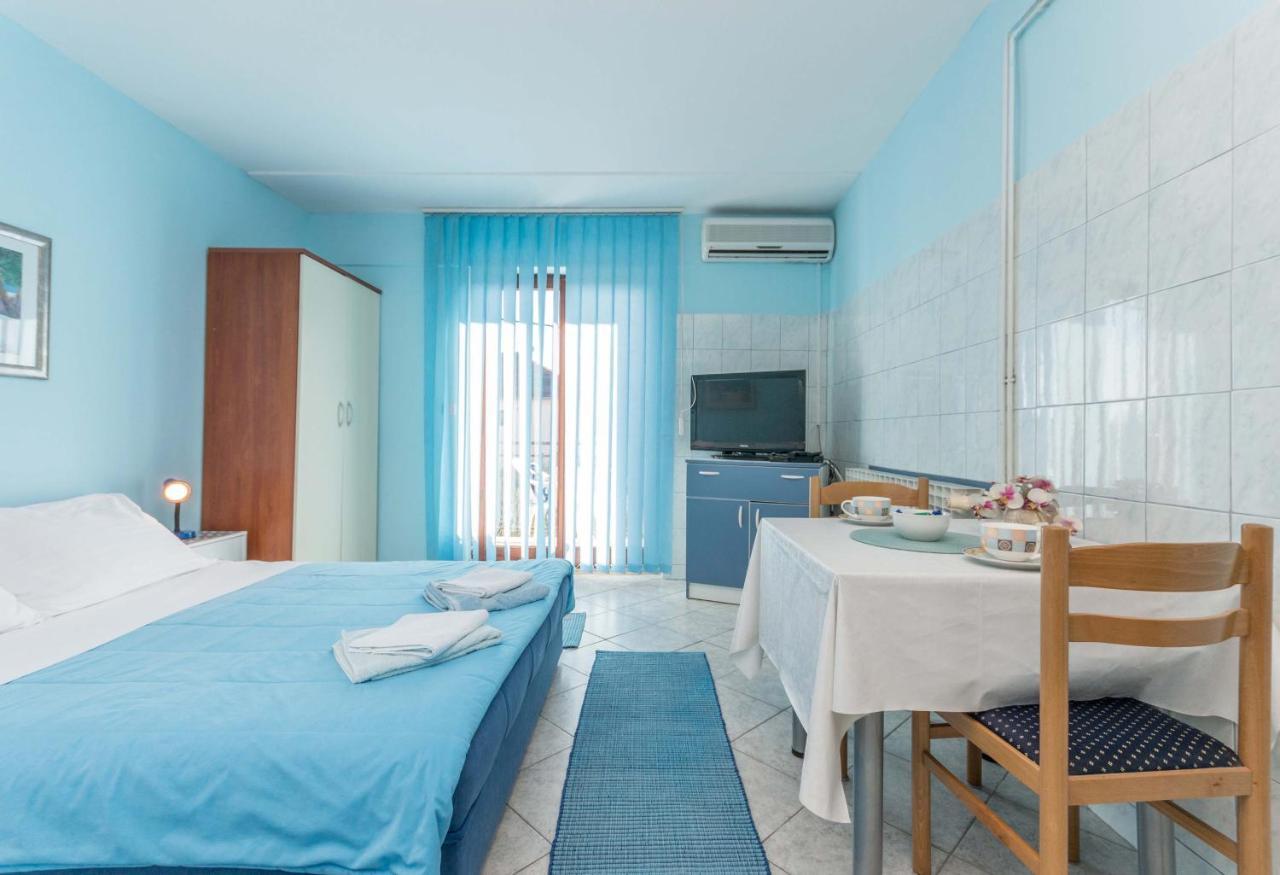 Savic Biograd Appartement Biograd Na Moru Buitenkant foto