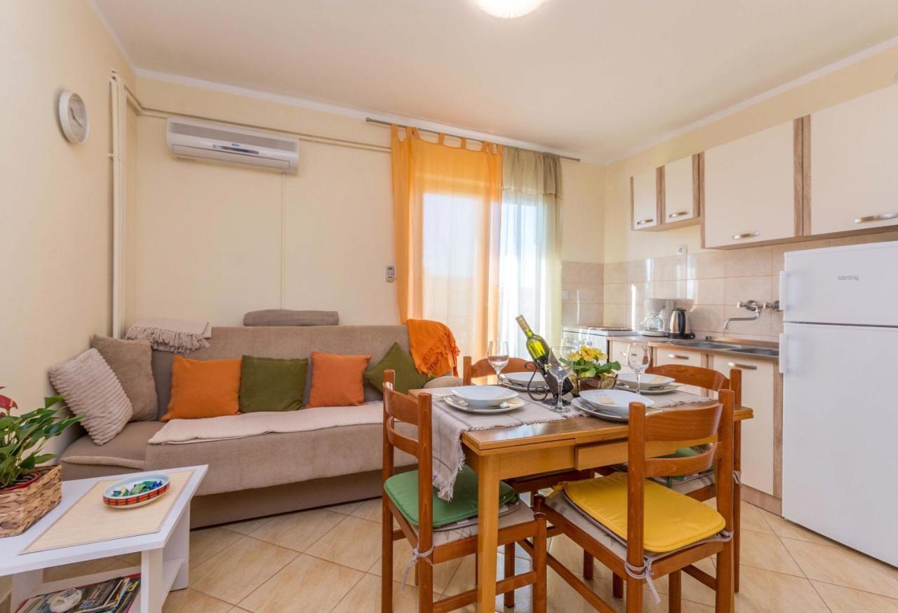 Savic Biograd Appartement Biograd Na Moru Buitenkant foto