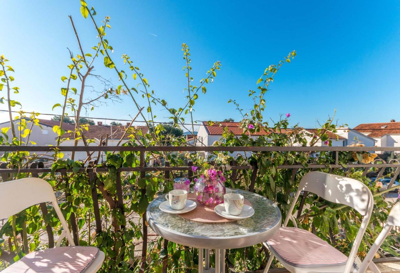 Savic Biograd Appartement Biograd Na Moru Buitenkant foto