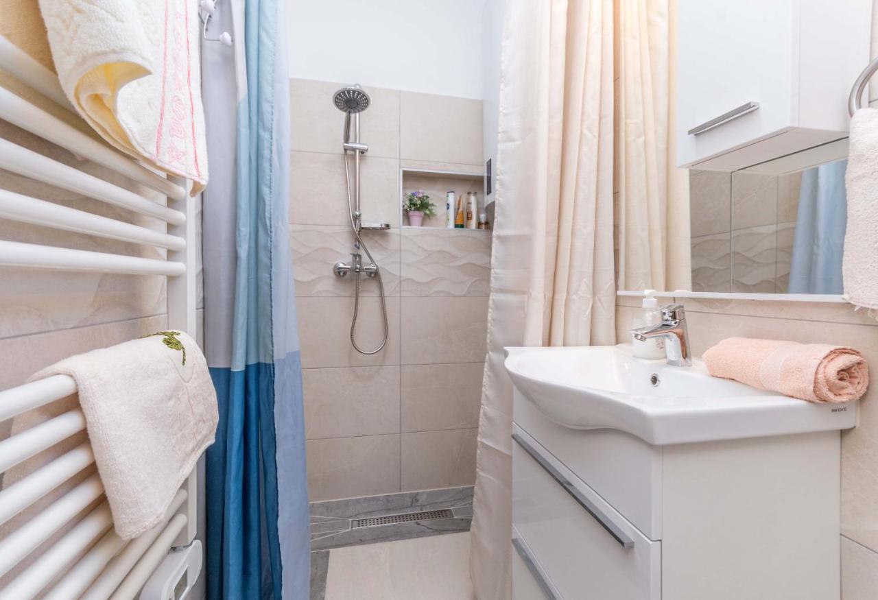 Savic Biograd Appartement Biograd Na Moru Buitenkant foto